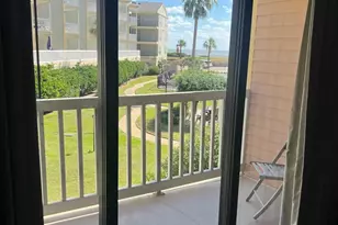 6300 Seawall Blvd, Galveston, TX 77551 - Photo 11