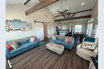 911 S Tinkle Lane, Crystal Beach, TX 77650 - Photo 29