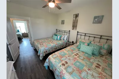 911 S Tinkle Lane, Crystal Beach, TX 77650 - Photo 43