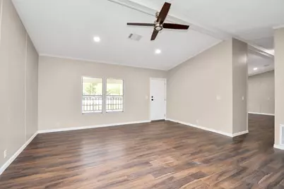 422 County Road 3414, Cleveland, TX 77327 - Photo 7