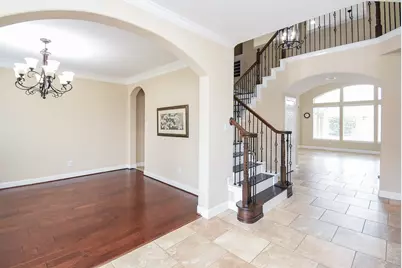 7606 Westmoreland Drive, Sugar Land, TX 77479 - Photo 9