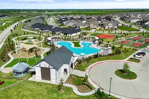 3433 Wild Mustang St, League City, TX 77573 - Photo 21