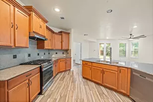 15623 Harris Canyon Ln, Cypress, TX 77429 - Photo 15