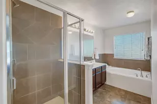 5204 Caldera Ct, Houston, TX 77066 - Photo 11