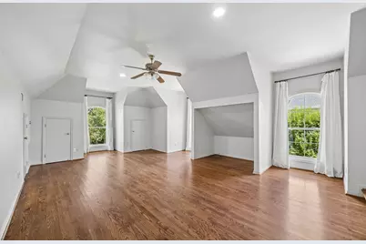 33 W Broad Oaks Drive, Houston, TX 77056 - Photo 27