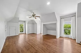 33 W Broad Oaks Dr, Houston, TX 77056 - Photo 27