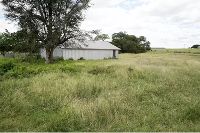 1432 S Knezek Road, Flatonia, TX 78941 - Photo 3