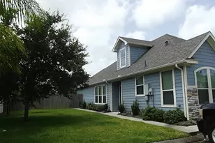 2801 Sand Dune Dr, Seabrook, TX 77586 - Photo 1