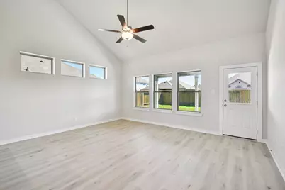 25468 Honus Wagner Way, Splendora, TX 77372 - Photo 5