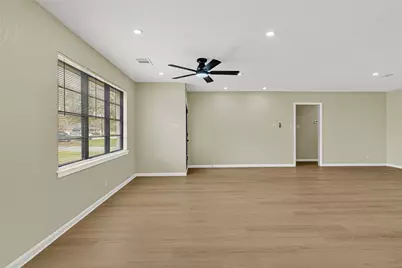 8931 Blankenship Drive, Houston, TX 77080 - Photo 5