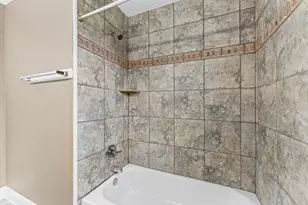 5646 Belmark St, Houston, TX 77033 - Photo 13