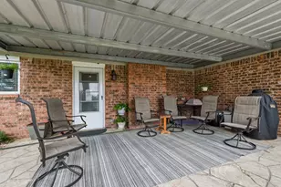 12102 Cherry Point Dr, Mont Belvieu, TX 77535 - Photo 23