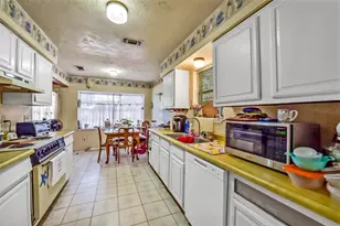 5314 Moonshadows Dr, Humble, TX 77346 - Photo 11