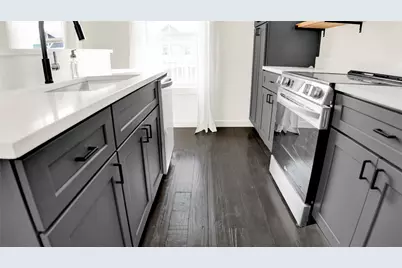 1064 Sunset Circle E, Crystal Beach, TX 77650 - Photo 47