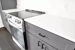 1064 Sunset Circle E, Crystal Beach, TX 77650 - Photo 23