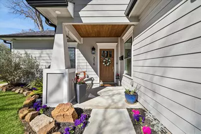 216 W 30th Street, Houston, TX 77018 - Photo 3