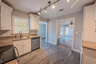 321 Circle Dr, Wharton, TX 77488 - Photo 19