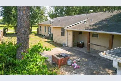 321 Circle Drive, Wharton, TX 77488 - Photo 47