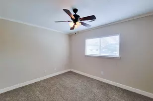 9607 Farrell Dr, Houston, TX 77070 - Photo 17