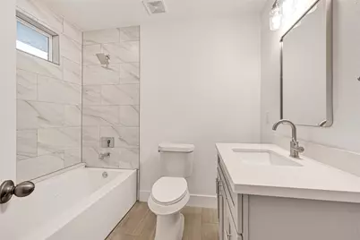 7537 Westover Street #B, Houston, TX 77087 - Photo 5