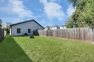 7502 Sandle St, Houston, TX 77088 - Photo 35