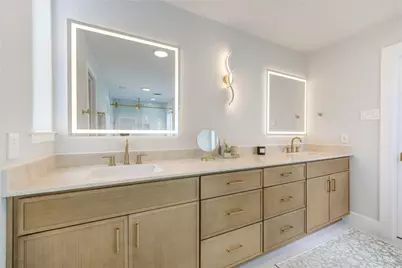 12002 S Circle Drive, Houston, TX 77071 - Photo 23