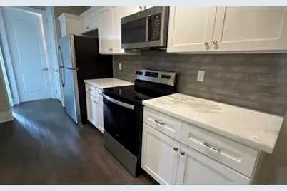 2727 Houston Avenue #209, Houston, TX 77009 - Photo 9