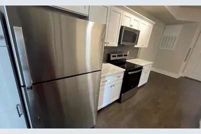 2727 Houston Avenue #210, Houston, TX 77009 - Photo 9