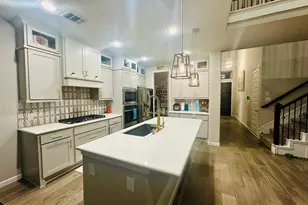 18531 Wolf Mountain Ln, Cypress, TX 77433 - Photo 5