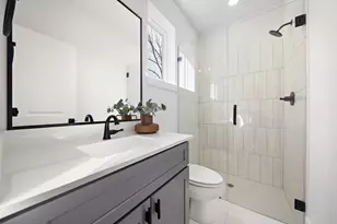 835 Elkhart St, Houston, TX 77091 - Photo 25