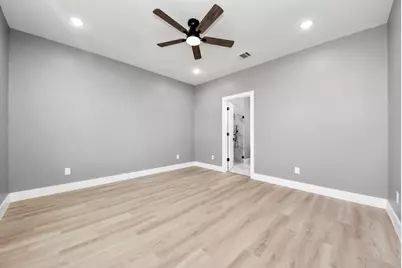 17121 Spindle Oaks Drive, Conroe, TX 77385 - Photo 13