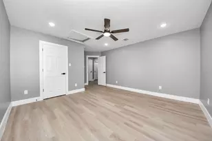 17121 Spindle Oaks Dr, Conroe, TX 77385 - Photo 19