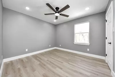 17121 Spindle Oaks Drive, Conroe, TX 77385 - Photo 23