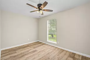 10611 Leitrim Way, Houston, TX 77047 - Photo 9