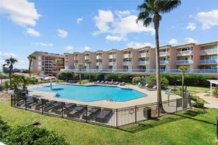 6300 Seawall Blvd, Galveston, TX 77551 - Photo 15