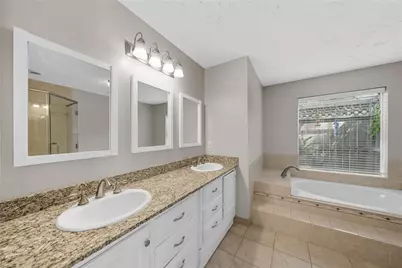 16826 Cobble Ridge Drive, Sugar Land, TX 77498 - Photo 19