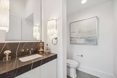 10 Wentworth Square Avenue, Houston, TX 77027 - Photo 13