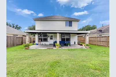 4423 Plumeria Avenue, Baytown, TX 77521 - Photo 17