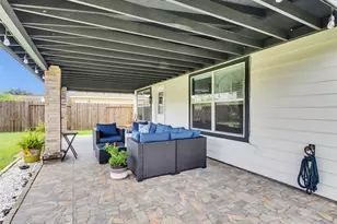 4423 Plumeria Ave, Baytown, TX 77521 - Photo 35