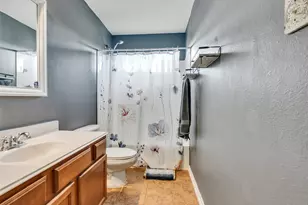 4423 Plumeria Ave, Baytown, TX 77521 - Photo 15