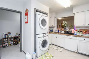 12469 Sharpview Dr, Houston, TX 77072 - Photo 9