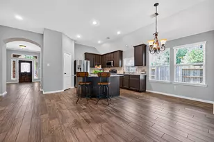 8231 Horsetail Ct, Conroe, TX 77385 - Photo 13