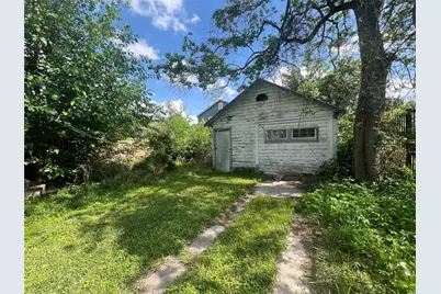 1210 Lindale Street, Houston, TX 77022 - Photo 7