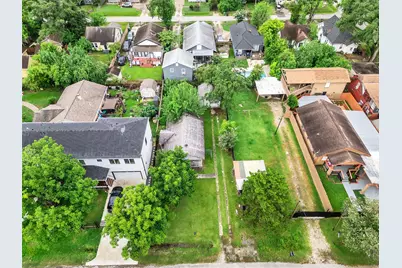 1210 Lindale Street, Houston, TX 77022 - Photo 3