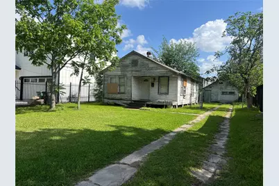 1210 Lindale Street, Houston, TX 77022 - Photo 9