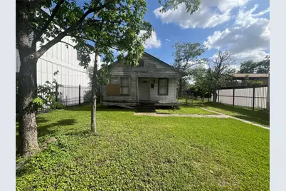 1210 Lindale Street, Houston, TX 77022 - Photo 1