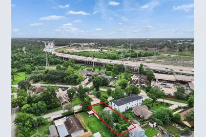 1210 Lindale Street, Houston, TX 77022 - Photo 7