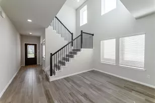 14318 Lunan Dr, Texas City, TX 77568 - Photo 3