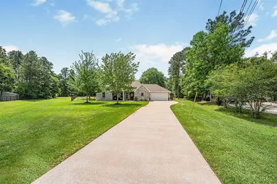 10500 Fawn Mist Court, Conroe, TX 77303 - Photo 3