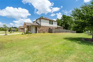 97 Courageous Side Way, Magnolia, TX 77354 - Photo 5